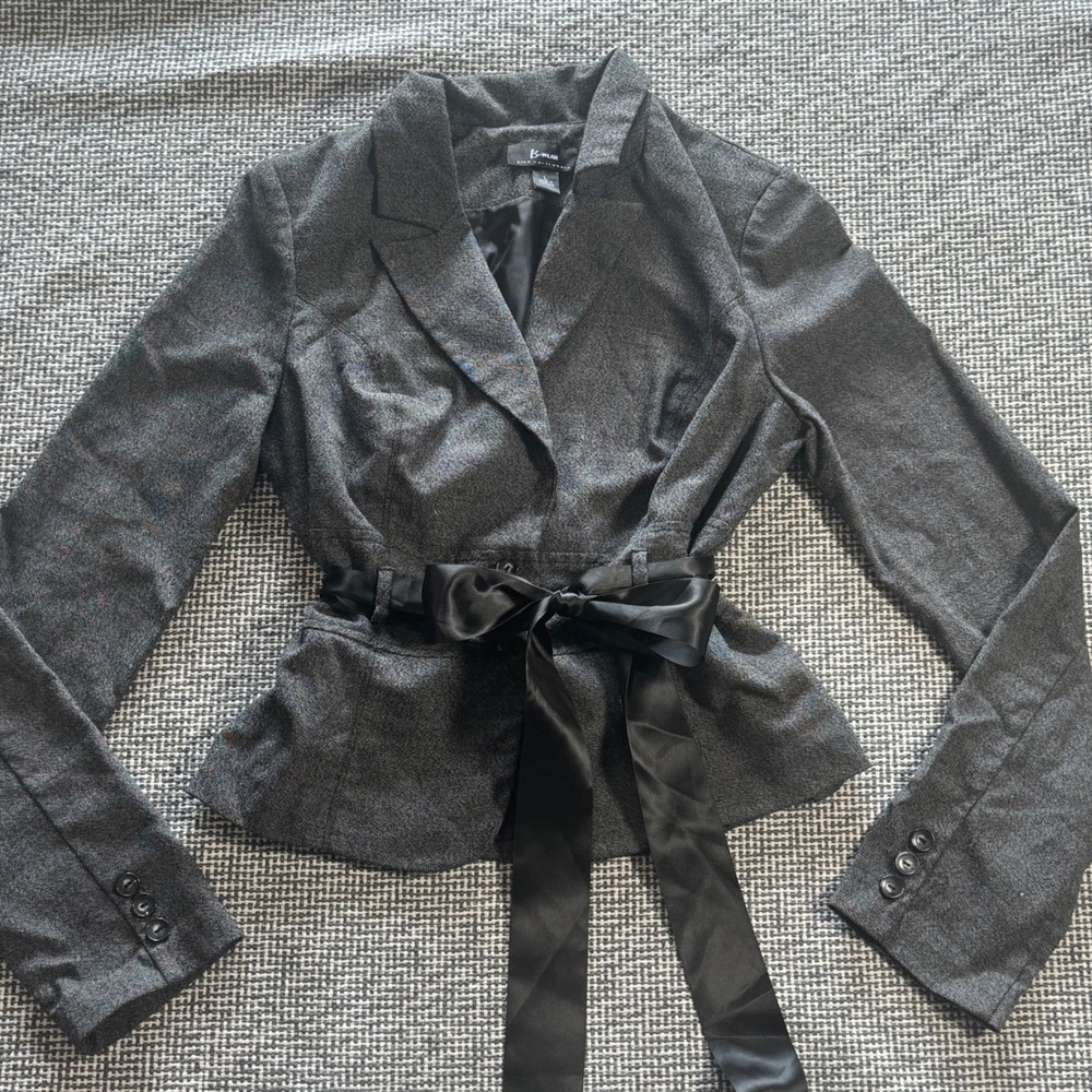 B-Wear Byer California Grey Peplum Blazer Jacket with Black Satin Ribbon Belt L